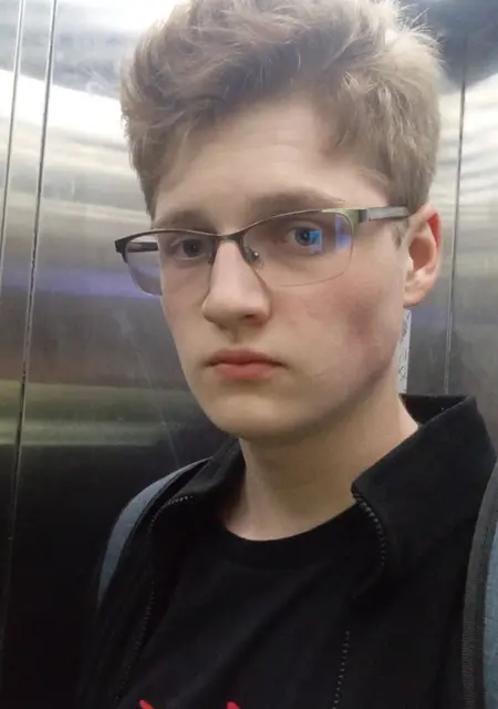 Егор из Комсомольска, мне 18, познакомлюсь для вирта