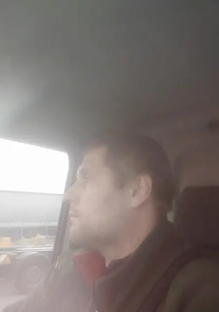 Дима из Шушаров, мне 25, познакомлюсь на одну ночь