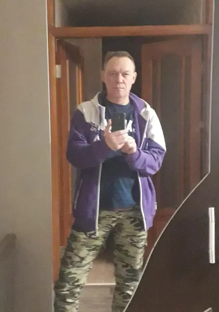 Я Игорь, 53, знакомлюсь на одну ночь в Энгельсе