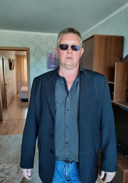Я Александр, 53, из Полоцка, ищу знакомства без обязательств