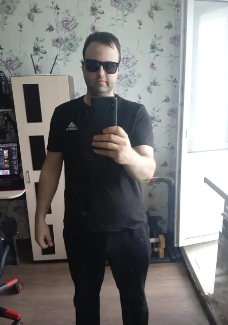 Я Николай, 30, из Верхней Салды, ищу знакомство для постоянных отношений