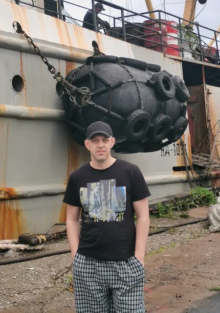 Вадим из Находки, ищу на сайте знакомства на одну ночь