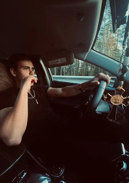 Я Валера, 23, знакомлюсь без обязательств в Голицыне