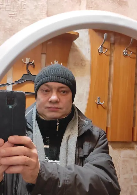 Владимир из Сыктывкара, мне 43, познакомлюсь без обязательств