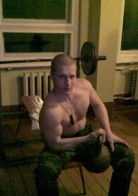 Витя из Сальска, мне 36, познакомлюсь для вирта