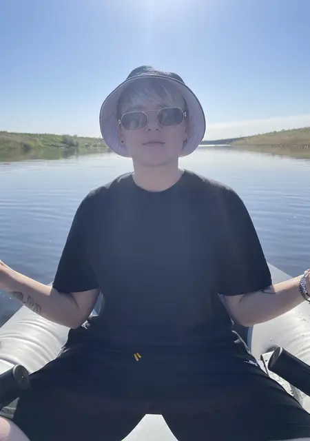 Я Ангелина, 26, из Астаны, ищу знакомство для постоянных отношений