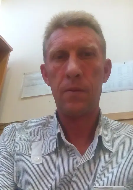 Я Влад, 53, знакомлюсь без обязательств в Карталах