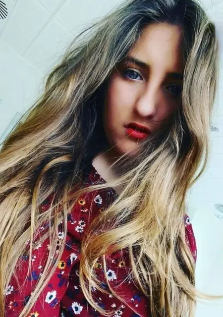 Soy Sofia, 24 años de Madrid, busco conocer gente