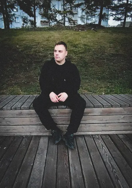 Владислав из Люберец, ищу на сайте знакомства на одну ночь