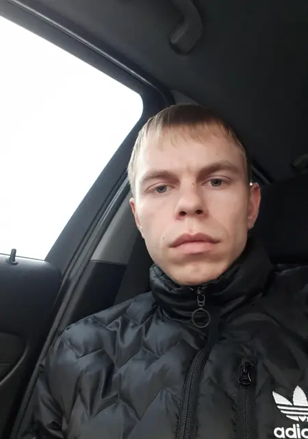 Артем из Первоуральска, мне 33, познакомлюсь на одну ночь