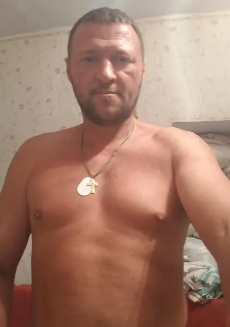 Сергей из Николаева, ищу на сайте знакомства без обязательств