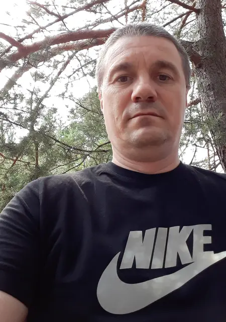 Я Влад, 50, из Рязани, ищу знакомство для постоянных отношений