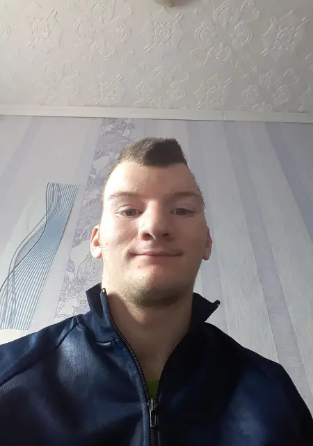 Я Лёша Якименко, 22, из Инзы, ищу знакомство для общения