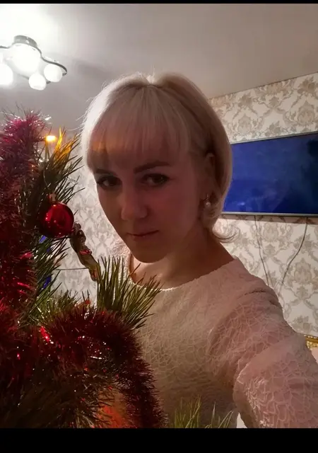 Маришка из Челябинска, ищу на сайте постоянные отношения