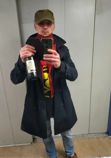 Максим из Вербилки, мне 44, познакомлюсь для дружбы