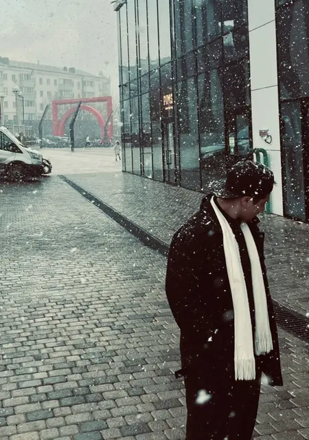 Максим из Сургута, мне 19, познакомлюсь на одну ночь