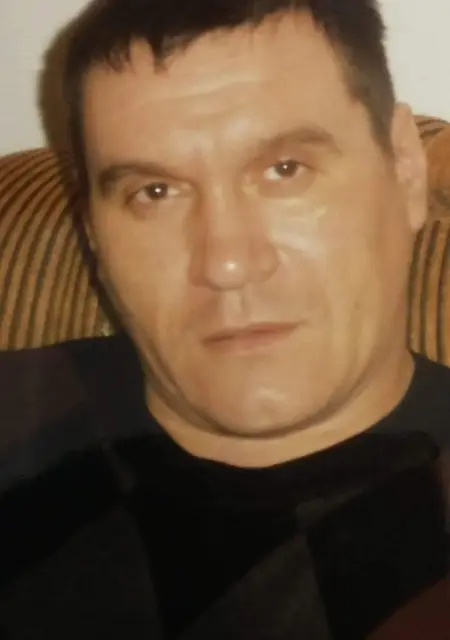 Я Алексей, 42, знакомлюсь без обязательств в Сосновом Боре