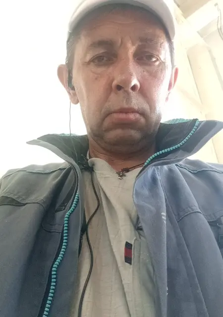 Я Сергей, 48, из Астрахани, ищу знакомство для вирта