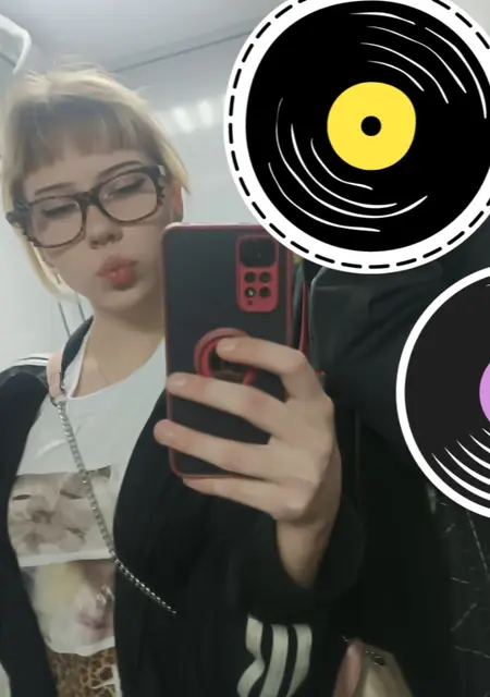 Рита из Тюмени, мне 20, познакомлюсь для приятного времяпровождения