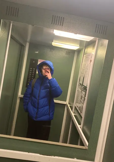 Я Харис, 20, из Ижевска, ищу знакомства на одну ночь