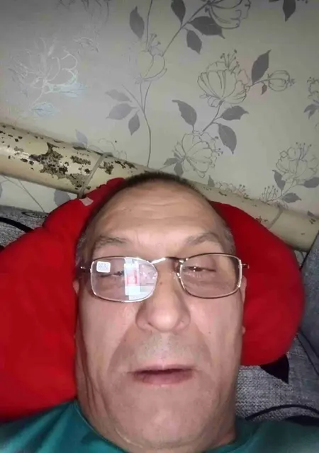 Maikl из Уфы, мне 54, познакомлюсь на одну ночь