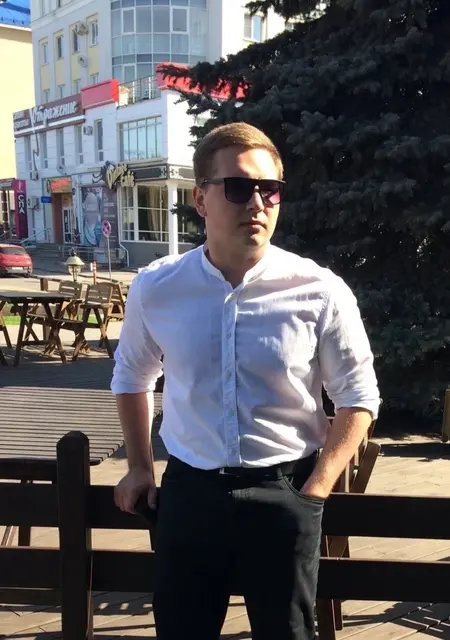 Я Дмитрий, 30, из Тамбова, ищу знакомство для приятного времяпровождения