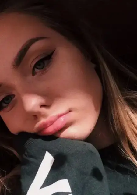 Я Алина, 31, знакомлюсь без обязательств в Обнинске