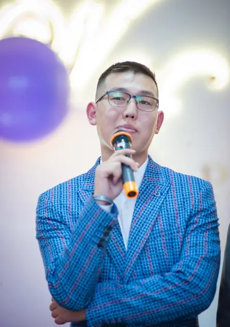 Я Макс, 27, знакомлюсь на одну ночь в Усолье-Сибирском