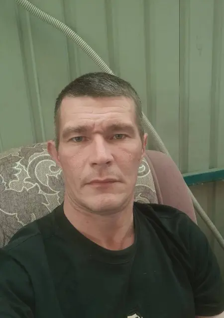 Я Андрей, 39, знакомлюсь на одну ночь в Находке