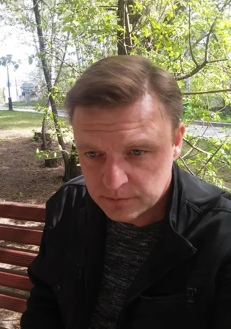 Я Максим, 48, знакомлюсь в Томске