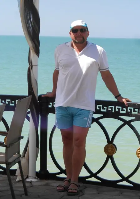 Я Вадим, 61, из Ижевска, ищу знакомство для постоянных отношений