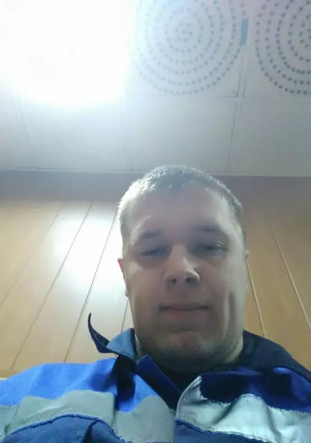 Я Влад, 30, из Усть-Илимска, ищу знакомство для постоянных отношений