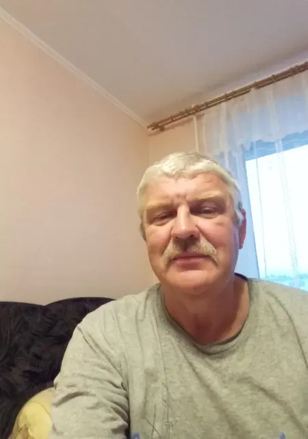 Я Сергей, 62, из Красного Села, ищу знакомства без обязательств
