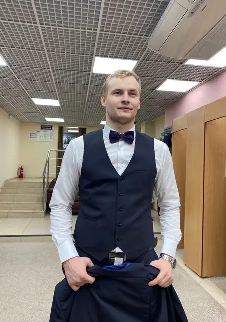 Владимир из Красногорска, мне 24, познакомлюсь на одну ночь