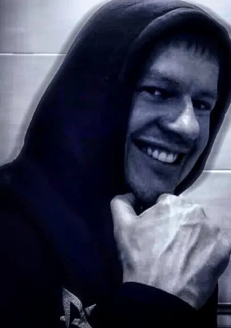 Виталий из Кингисеппа, мне 31, познакомлюсь для приятного времяпровождения