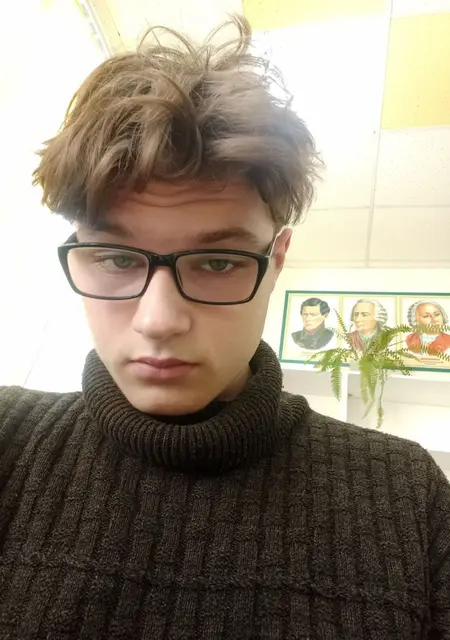 Я Egor, 18, из Томска, ищу знакомства без обязательств