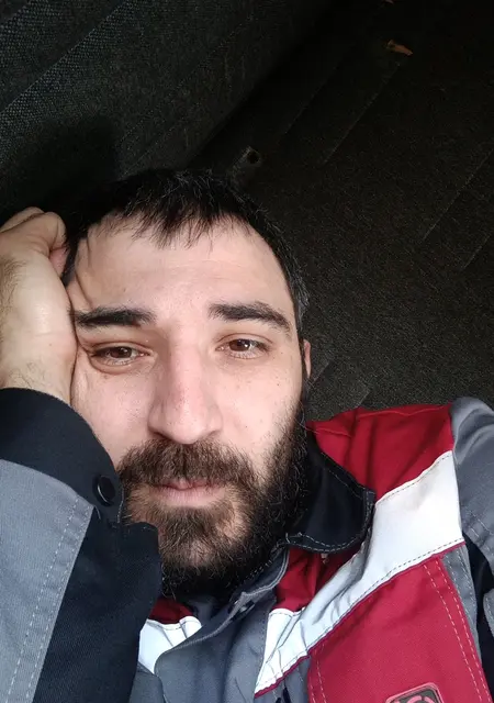 Алик из Талнаха, мне 37, познакомлюсь для дружбы