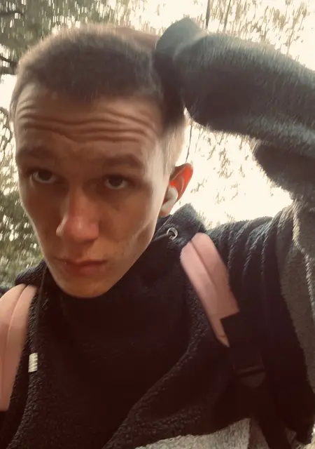 Денис из Александровского, ищу на сайте приятное времяпровождение