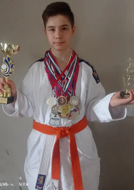 Дима Гетьманский из Владимира, мне 21, познакомлюсь на одну ночь