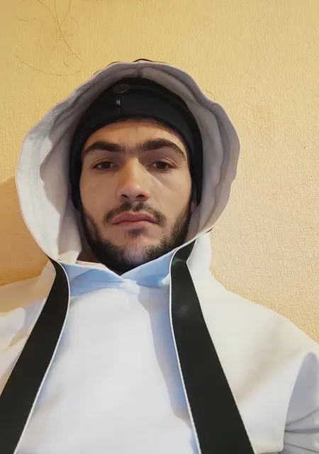 Я Ali, 28, знакомлюсь без обязательств в Екатеринбурге