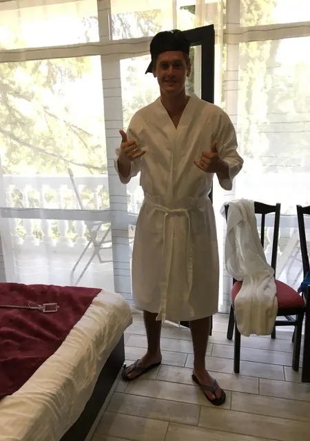 Я Иван, 35, из Москвы, ищу знакомства без обязательств