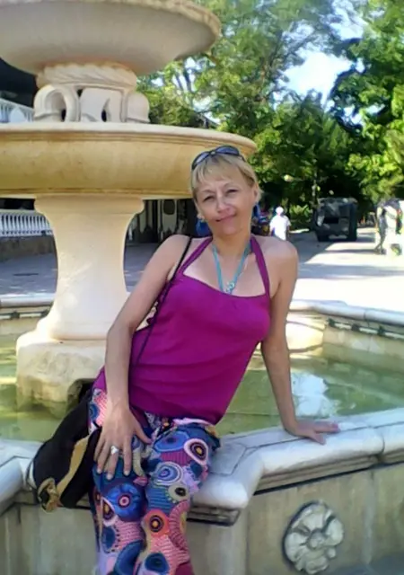 Я Ольга, 45, из Симферополя, ищу знакомства на одну ночь