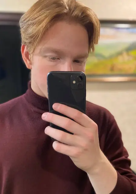 Sarkis из Пятигорска, мне 21, познакомлюсь на одну ночь