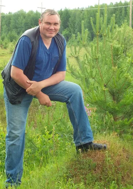 Я Денис, 44, из Братска, ищу знакомства без обязательств