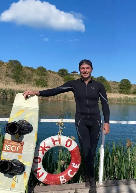 Я Кирилл, 43, знакомлюсь на одну ночь в Азове