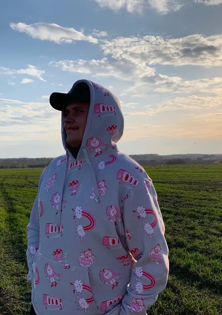 Я Сергей, 24, из Тулы, ищу знакомства без обязательств
