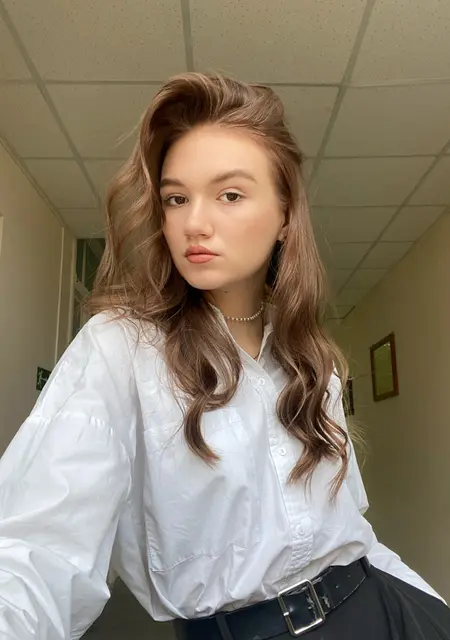 Мила из Екатеринбурга, мне 21, познакомлюсь на одну ночь