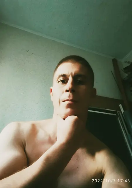 Я Леонид, 38, знакомлюсь без обязательств в Холмске