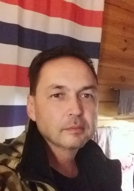 Тимур из Солнечногорска, мне 48, познакомлюсь для постоянных отношений