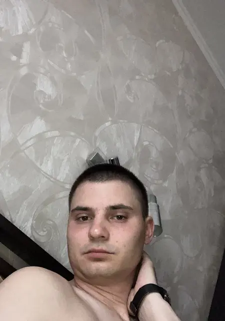 Я Кир, 33, из Красноперекопска, ищу знакомства без обязательств